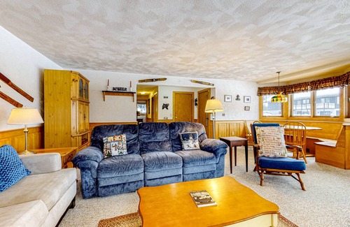 Jackson Condo | 114 m² Condo ∙ 2 bedrooms ∙ 6 guests