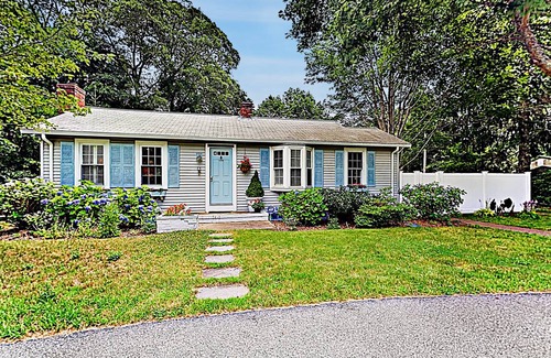 Cotuit House | 119 m² House ∙ 2 bedrooms ∙ 4 guests