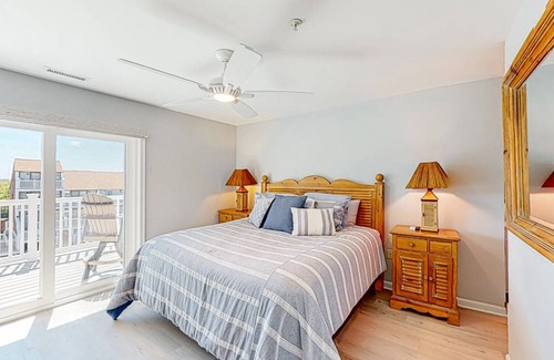 Heron Harbour Isle Condo | 126 m² Condo ∙ 3 bedrooms ∙ 6 guests