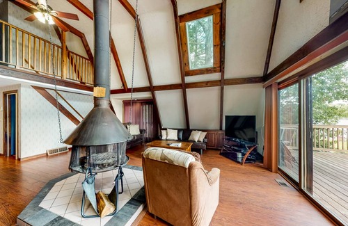 Barnstead House | 130 m² House ∙ 3 bedrooms ∙ 8 guests