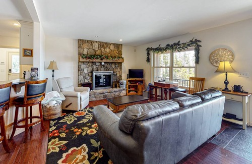 Ludlow Cabin | 139 m² Cabin ∙ 3 bedrooms ∙ 8 guests
