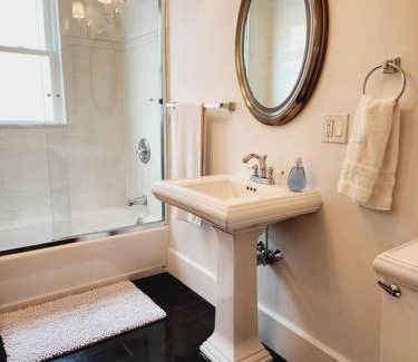 Medford Apartment | 148 m² Apartment ∙ 3 bedrooms ∙ 6 guests