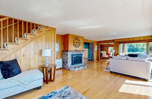 Hancock House | 149 m² House ∙ 2 bedrooms ∙ 6 guests