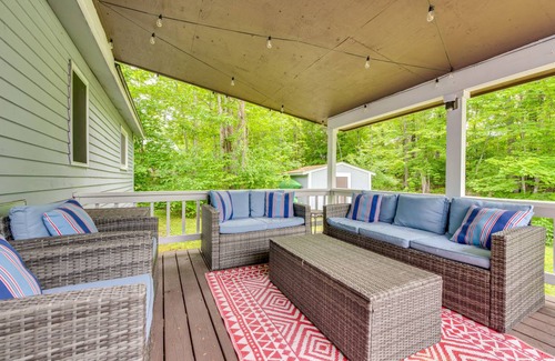 Locke Lake Colony House | 158 m² House ∙ 4 bedrooms ∙ 10 guests