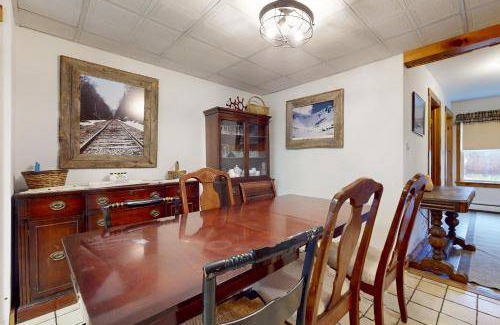 Mount Holly House | 158 m² House ∙ 3 bedrooms ∙ 10 guests