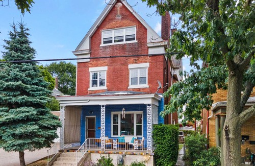 Pittsburgh House | 185 m² House ∙ 3 bedrooms ∙ 8 guests