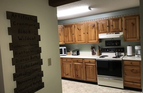 Bartlett Condo | 2 Bedroom Plus Giant Loft Bedroom Resort Close to Ski, Storyland, Hiking & More!