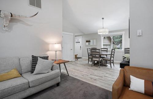 Sunriver House | 2 Killdeer