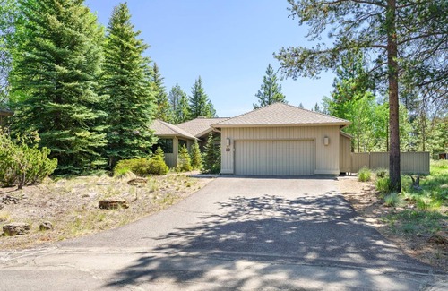 Deer Park House | 201 m² House ∙ 3 bedrooms ∙ 8 guests