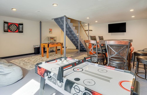 West Dover House | 209 m² House ∙ 4 bedrooms ∙ 12 guests