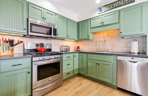 Ludlow House | 210 m² House ∙ 3 bedrooms ∙ 8 guests