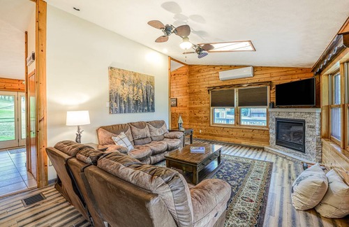 McHenry Cabin | 214 m² Cabin ∙ 3 bedrooms ∙ 9 guests