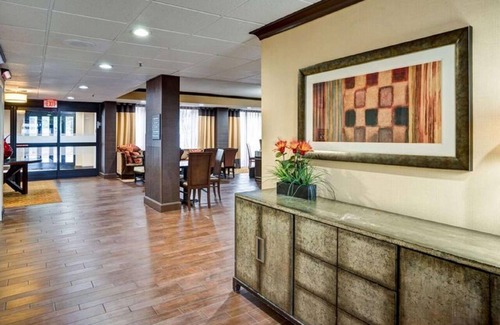 Newtonville Hotel | 26 m² Hotel ∙ 127 guests