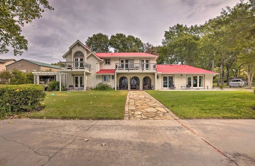 Blue Bell Estates House | 269 m² House ∙ 4 bedrooms ∙ 14 guests