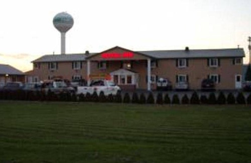 Watertown Hotel | 27 m² Motel ∙ 4 guests