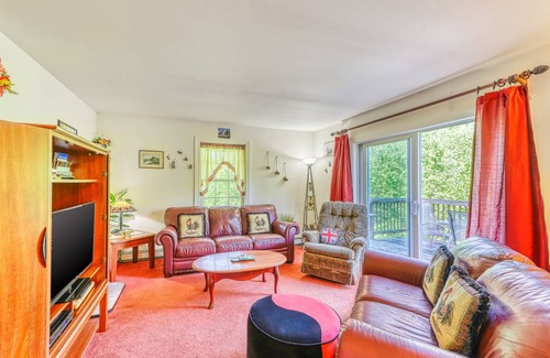 Franconia House | 282 m² House ∙ 4 bedrooms ∙ 10 guests