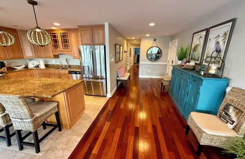 North Wildwood Condo | 3 Bed 2 Bath top Floor Condo with Ocean Views Steps to the beach
