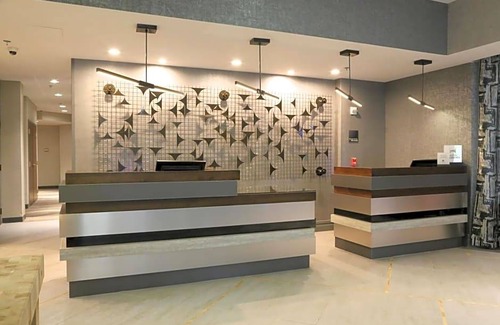 Rockland Hotel | 3-Star Hotel ∙ DoubleTree by Hilton Boston-Rockland