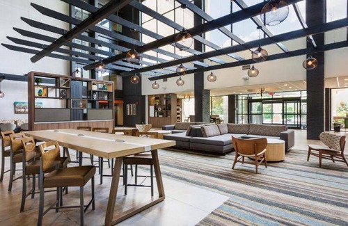 Roanoke Hotel | 30 m² Hotel ∙ 127 guests