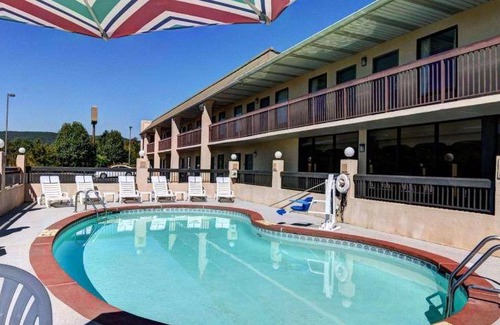 Troutville Hotel | 30 m² Hotel ∙ 127 guests