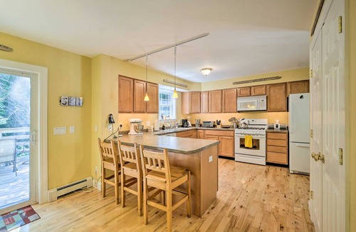 West Dover House | 312 m² House ∙ 5 bedrooms ∙ 13 guests