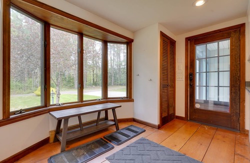 Mendon House | 325 m² House ∙ 3 bedrooms ∙ 8 guests