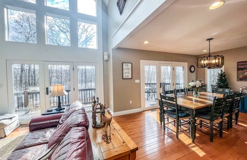 McHenry House | 409 m² House ∙ 5 bedrooms ∙ 14 guests