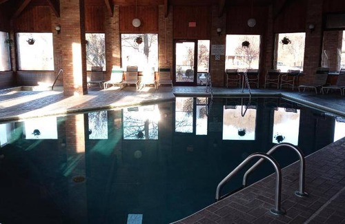New Martinsville Hotel | 45 m² Hotel ∙ 8 guests