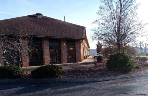 New Martinsville Hotel | 45 m² Hotel ∙ 8 guests