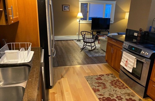 Stowe House | 5 bedroom Chalet on Hill with Panoramic Views of Mt. Mansfield