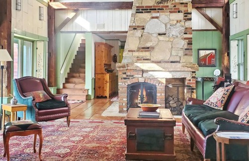Brandon House | 513 m² House ∙ 5 bedrooms ∙ 10 guests