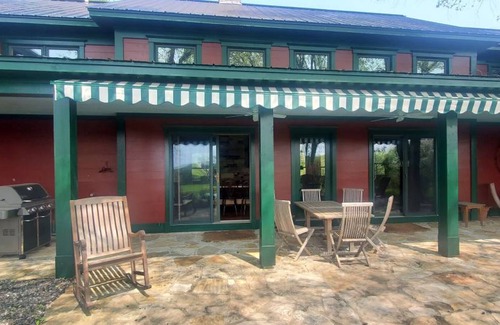 Brandon House | 513 m² House ∙ 5 bedrooms ∙ 10 guests