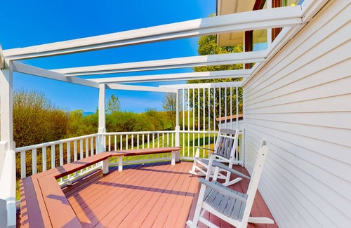 Charlotte House | 515 m² House ∙ 5 bedrooms ∙ 14 guests
