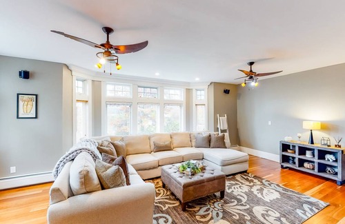 Rutland House | 532 m² House ∙ 4 bedrooms ∙ 10 guests