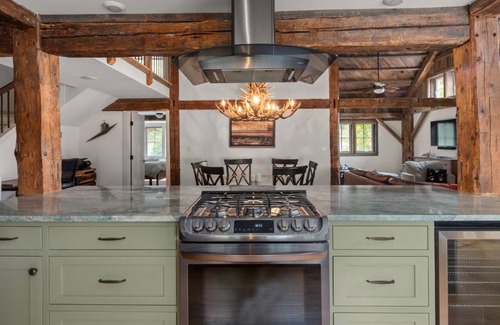 Warren House | 557 m² House ∙ 10 bedrooms ∙ 26 guests