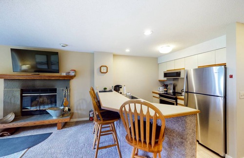 Ludlow Condo | 56 m² Condo ∙ 1 bedroom ∙ 6 guests