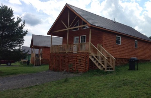 Milford Cabin | 74 m² Cabin ∙ 2 bedrooms ∙ 7 guests