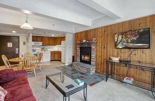 Central Vermont- Killington Condo | 74 m² Condo ∙ 2 bedrooms ∙ 6 guests