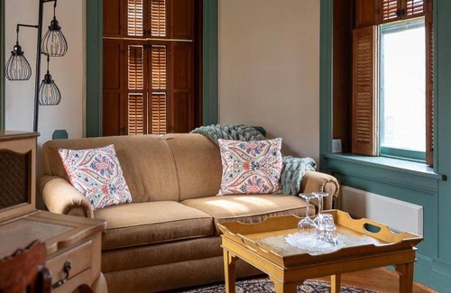 Ithaca Bed & Breakfast | 76 m² Bed and breakfast ∙ 127 guests
