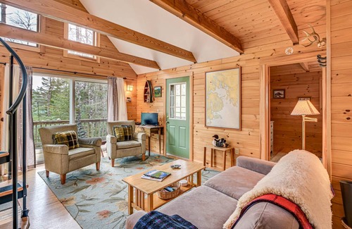 Lamoine House | 78 m² House ∙ 2 bedrooms ∙ 4 guests