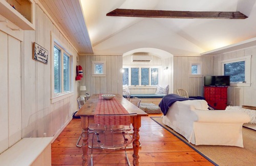 Wilmington Cottage | 79 m² Cabin ∙ 2 bedrooms ∙ 3 guests