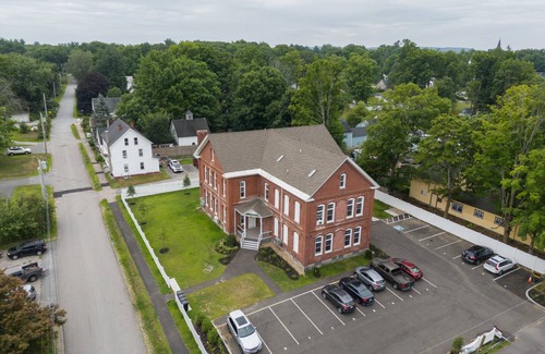 Concord Condo | 81 m² Condo ∙ 2 bedrooms ∙ 1 guest