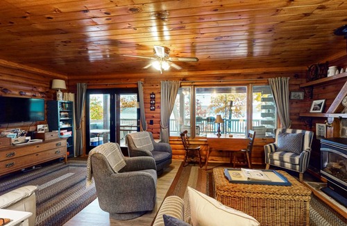 Valois House | 83 m² House ∙ 2 bedrooms ∙ 5 guests