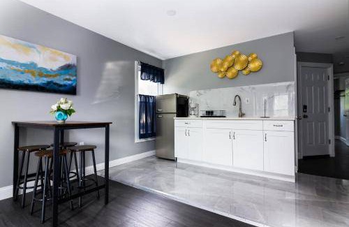 Downtown Niagara Falls Apartment | 84 m² Apartment ∙ 1 bedroom ∙ 3 guests