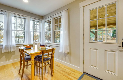 New London Cottage | 84 m² Cabin ∙ 2 bedrooms ∙ 4 guests