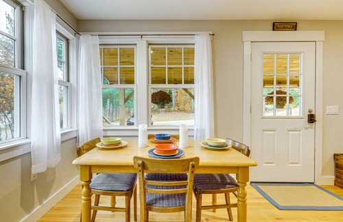 New London Cottage | 84 m² Cabin ∙ 2 bedrooms ∙ 4 guests
