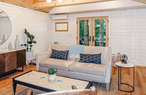 Moultonborough Cottage | 86 m² Cabin ∙ 3 bedrooms ∙ 6 guests