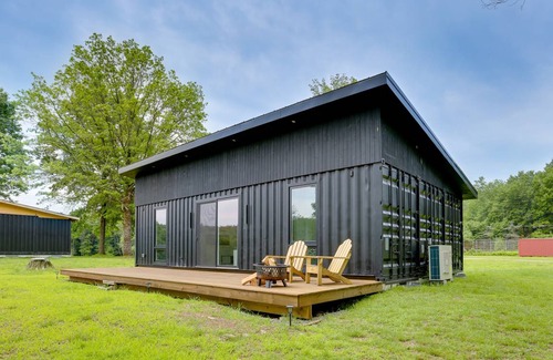 Swan Lake House | 92 m² House ∙ 3 bedrooms ∙ 8 guests