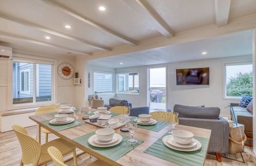 Rockaway Beach House | 96 m² House ∙ 2 bedrooms ∙ 6 guests