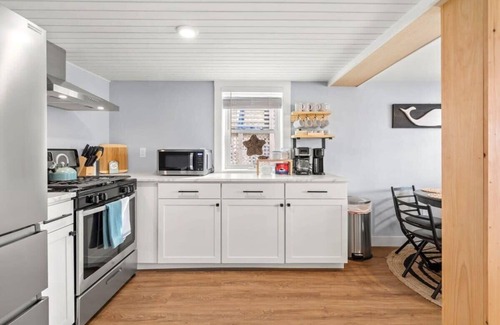 Salisbury Beach House | Addie Shack & Cammie Cabana | Pet Friendly | 10pp